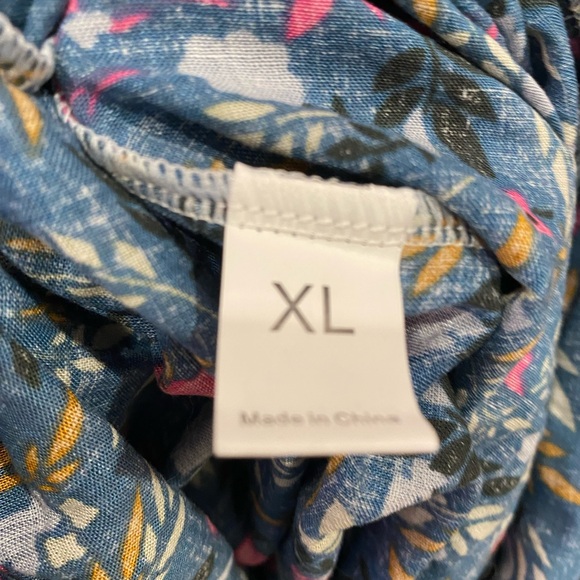 FLORAL MIDI DRESS NWOT - Picture 8 of 8